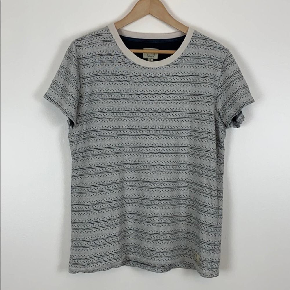 Suit Apparel Short Sleeve Tee Medium